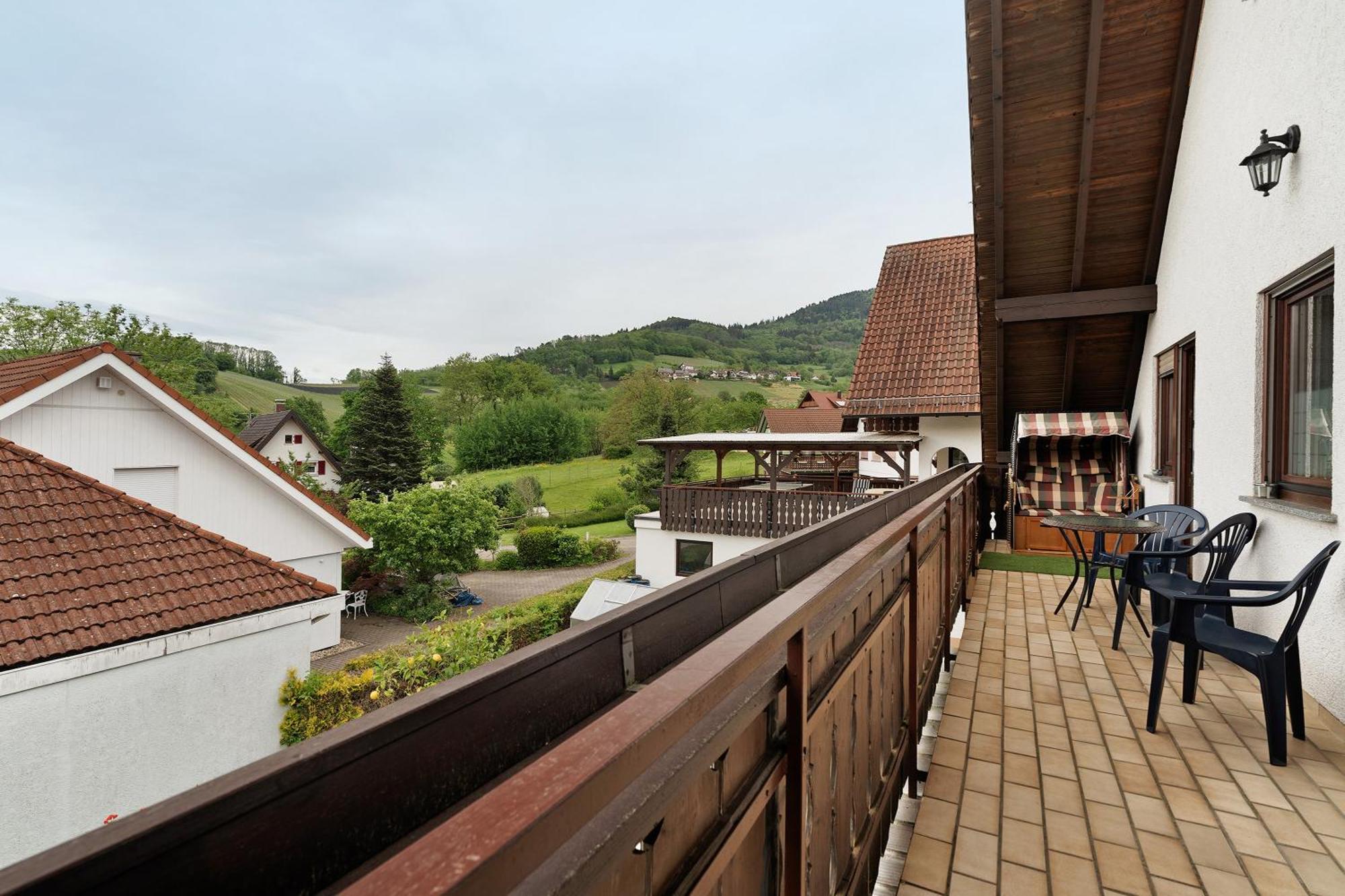 Ferienwohnung Serr Lauf Esterno foto